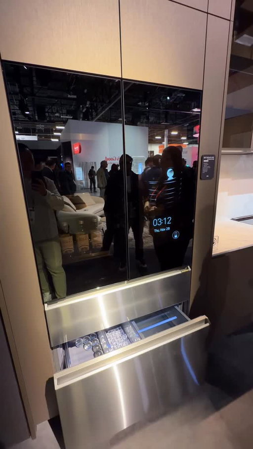 Is this a World’s First? Auto Open Doors on the new LG Signature Fridge are taken to the next level by the freezer also opening automatically! The doors are also extremely fast and there is now a color display on the right side along with the knock knock feature to see what is in the fridge without opening the door. Is this the ultimate smart home fridge for your kitchen or you still rocking with Samsung? #tech #technology #lg #kitchen #ces2026