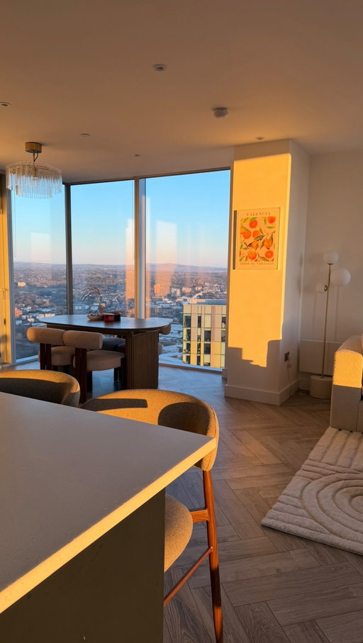 Consistency is the real flex. Being able to do something on repeat for a prolonged period of time is what’s going to get you real growth in any area of your life📈 

Following my gain lower body programme on the @evolveyou app always❤️‍🔥code MIA for money off 

#motivation#newyear#consistency