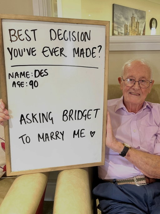 Swipe ⬅️ Des and Bridget forever 🫶 Des is here for all the advice about love 🥰

Home: @twcarehomes