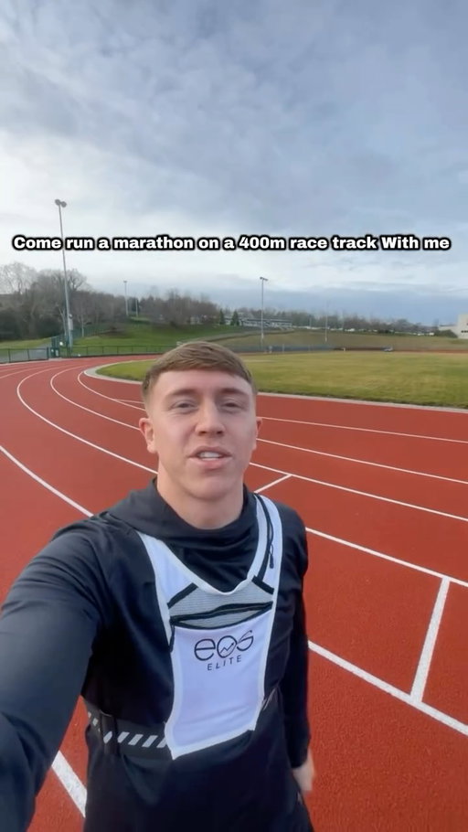 💥 come run a marathon on a 400m race track with me 💥

This was by far the hardest challenge I have ever done but learnt a lot about myself during it which is the whole reason why I did it 🗣️❤️

Follow for more challenges and comment what one you want me to do next ✍️

#explore #fitness #motivacion #challanges #marathon