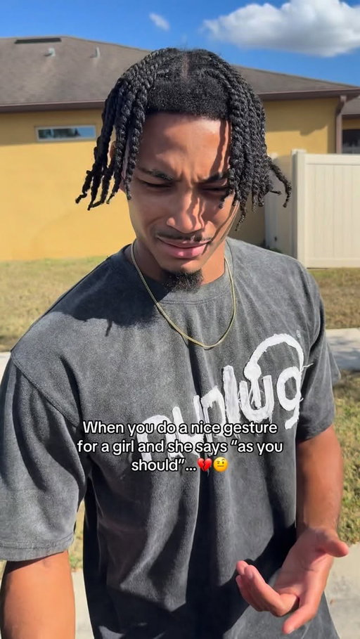 A simple “thank you” would’ve been nice 💀🤦🏽‍♂️

#viral #reels #trending #relatable #relationships