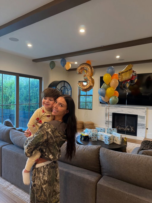 My beautiful boy. You have healed me, changed me, fulfilled me, and brought me such incredible purpose. Thank you for choosing me as your mama! Thank you for holding my heart in your tiny precious hands and making me feel like the most loved human. I adore you. Cannot believe we are celebrating your 3rd birthday today! I love you with every fiber of my being! 

Thank you @valentin for helping me bring our boy into this world. Truly the greatest gift getting to love and raise him with you 🩵