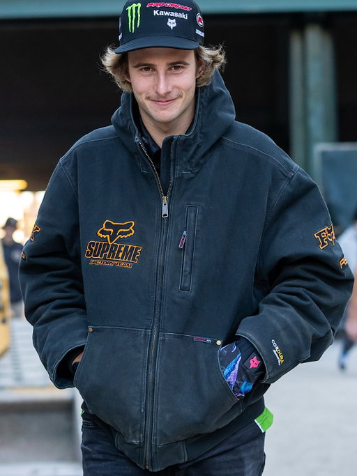 @supremenewyork @_levikitchen