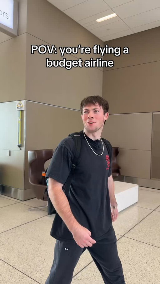 What’s the worst airline? #airline #travel #skit #comedy #relatable