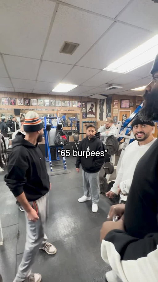 Bro got smacked at diamond gym #gym #motivation