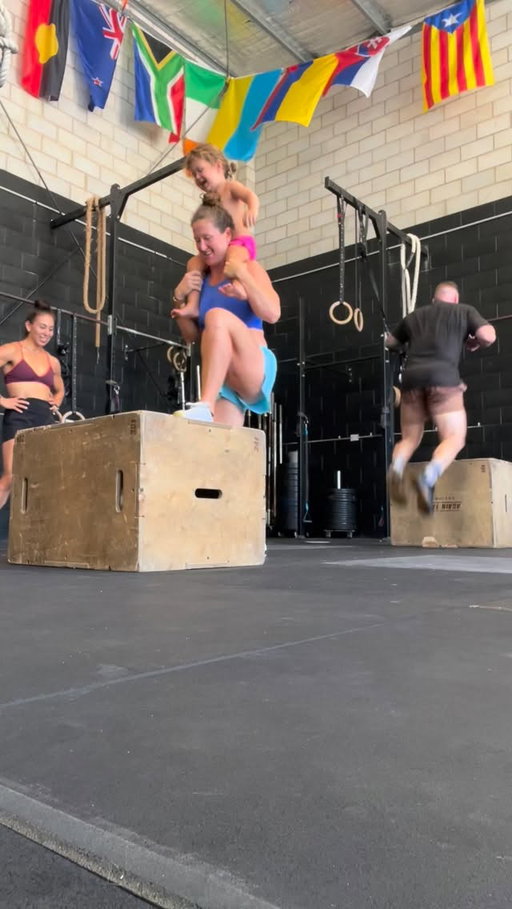 Working on our fitness. What better way to start the day than a team workout with friends, & the kids get to join in. Love the new gym space Crossfit Movida 💪🏼
