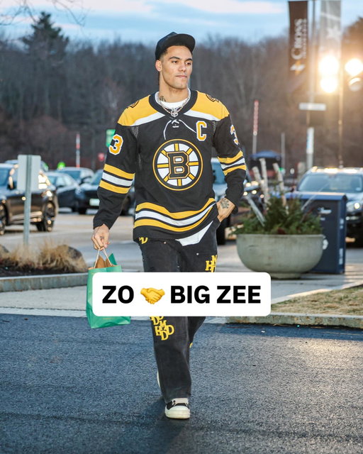 Gonzo repping Big Zee 🐻