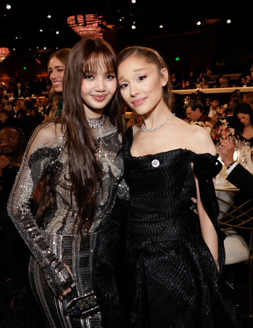 This photo just changed us for good 🩷 LISA and Ariana Grande link up at the #GoldenGlobes