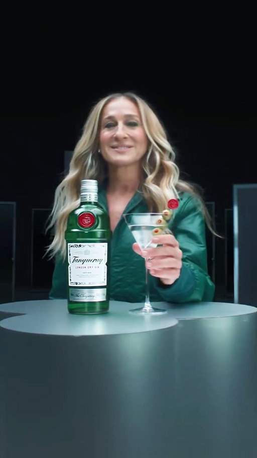 Today @tanqueraygin has announced its partnership with global ambassador @sarahjessicaparker!
 
Together, Tanqueray and Sarah Jessica Parker champion the spectacular. The campaign is built on the courage to say No, embracing intention and purpose.
 
Introducing: 'There's an N and O in every ICON'.
 
Drink responsibly. DRINKiQ.com