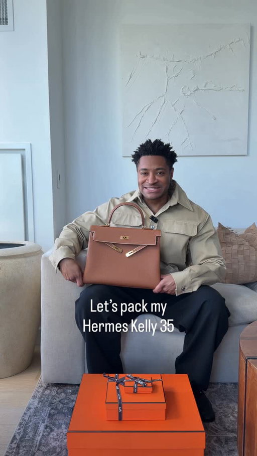 Packing my Hermes Kelly 35 bag 

#hermes #hermeskelly #hermesbag #luxury #luxuryfashion