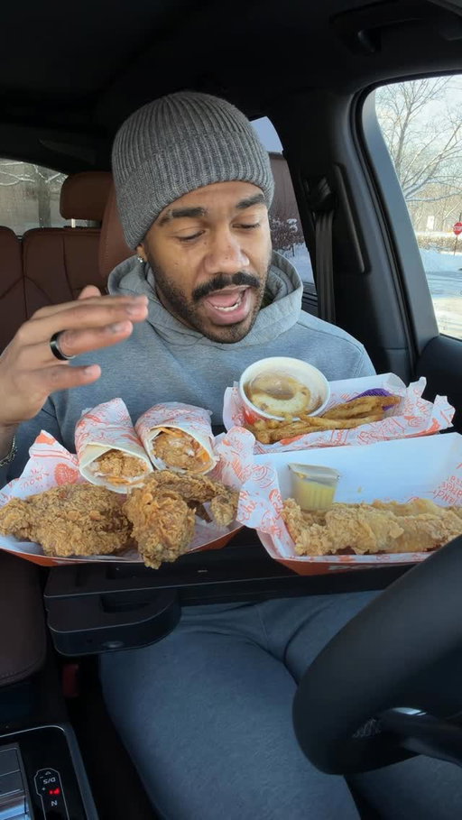#PopeyesPartner With the $5 Faves at @popeyes , you can enjoy your faves without breaking the bank!