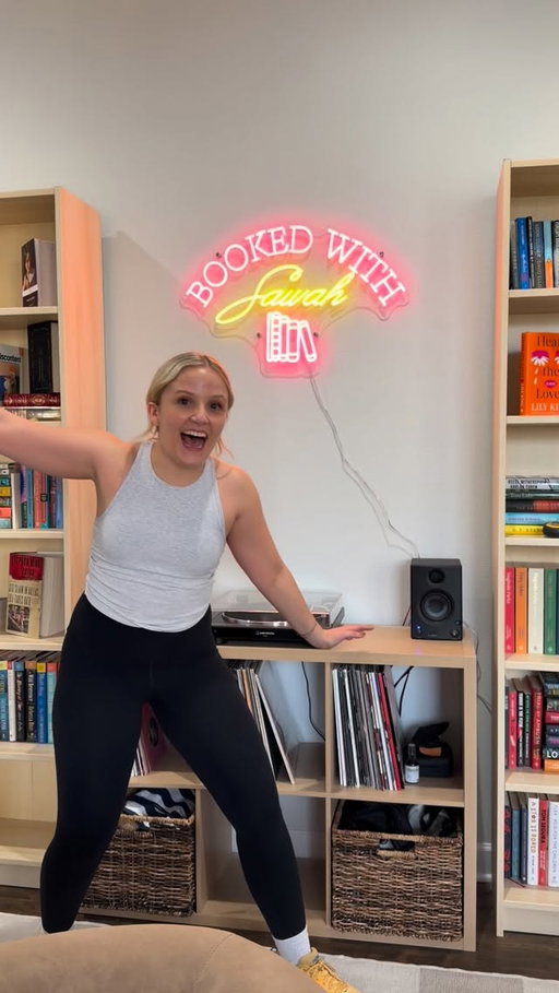 Finally hung up my neon sign!!! I’m so happy with how it turned out. Any recs on how to best cover the cord?
