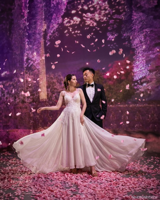 Pretty in💖
Laura and William absolutely owning the transition from real world to cinematic dream.

Details
Location @illuminariumtor
Models @laura_alien_princess @williamyjwang
Photography @photosbydrew.psd

Tools
Practical photography
Photoshop
Al assisted compositing