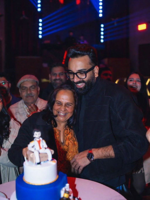 Jan Capricorns ka new year toh unke birthday ke baad se hee shuru hota hai. Mera ab shuru hua. Happy Birthday to me and Happy 2026 to all of you. birthday wishes ke liye shukriya <3