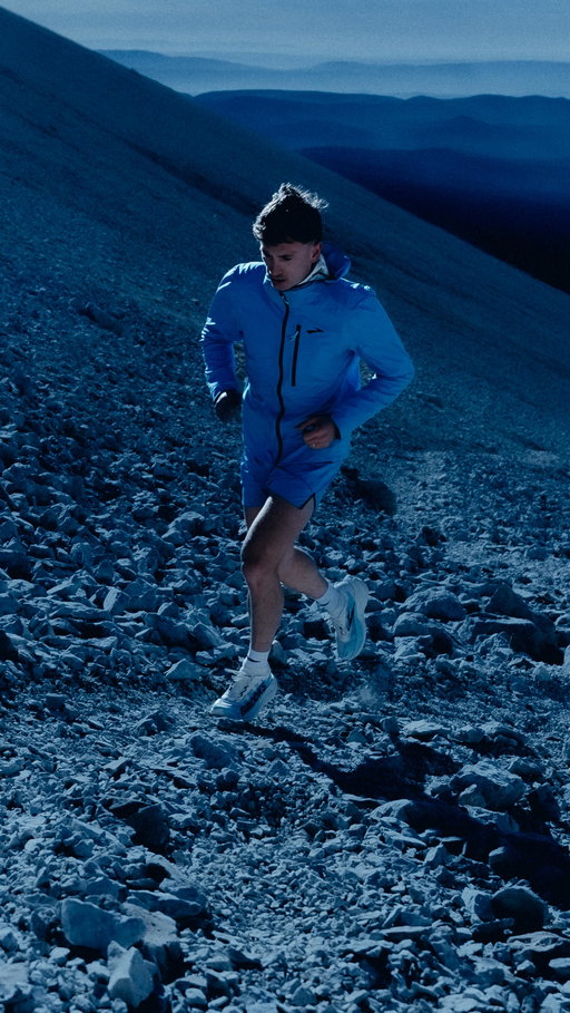 A true champion of the French Alps, @TheoDetienne brings grit, passion, and a track record of prestigious wins to the Brooks team.

We’re thrilled to welcome Théo to @BrooksTrailRunners and support him in the next chapter of his career. His arrival strengthens an already ambitious team seeking to push the limits of trail running with courage and dedication, across the most stunning terrains.
—
Véritable champion des Alpes françaises, @TheoDetienne apporte au team Brooks son courage, sa passion et un palmarès prestigieux. 

Nous sommes ravis d’accueillir Théo chez @BrooksTrailRunners et de le soutenir dans la prochaine étape de sa carrière. Son arrivée renforce une équipe déjà ambitieuse qui cherche à repousser les limites du trail running avec courage et dévouement, sur les terrains les plus spectaculaires.