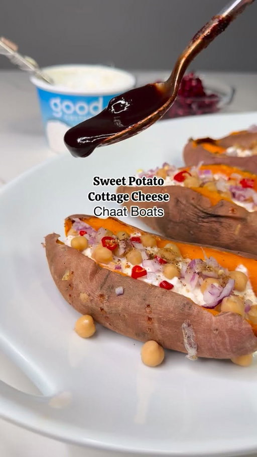 #GoodCulturePartner 🔥Sweet Potato Cottage Cheese Chaat Boats🔥Because I’m all about crushing my January nutrition goals without compromising joy or flavor with @good_culture cottage cheese ❤️

I love adding @good_culture to my childhood favorites like chaat (the best!) for added protein and live and active cultures. Just 1/2 a cup has 14 g of protein! And it’s creamy and versatile!

RECIPE
🔥Poke a sweet potato with a fork in a few places and roast at 450F for 45-60 minutes until fork tender
🔥Slice the sweet potato in half lengthwise to create a boat and put a generous dollop of @good_culture cottage cheese on top 
🔥Add 1 tablespoon rinsed and drained chickpeas, 1 teaspoon finely chopped red onion and a a bit of chopped red chili if you like things spicy 
🔥Add a dusting of salt and chaat masala and a drizzle of tamarind date chutney (available online at and at an Indian grocery store)
🔥Finish with 1 tablespoon pomegranate seeds, a sprinkling of finely chopped fresh cilantro and 1 tablespoon of sev (also available at most Indian grocery stores or online) for crunch and flavor 

#january #protein #cottagecheese nutrition delicious indianstreetfood