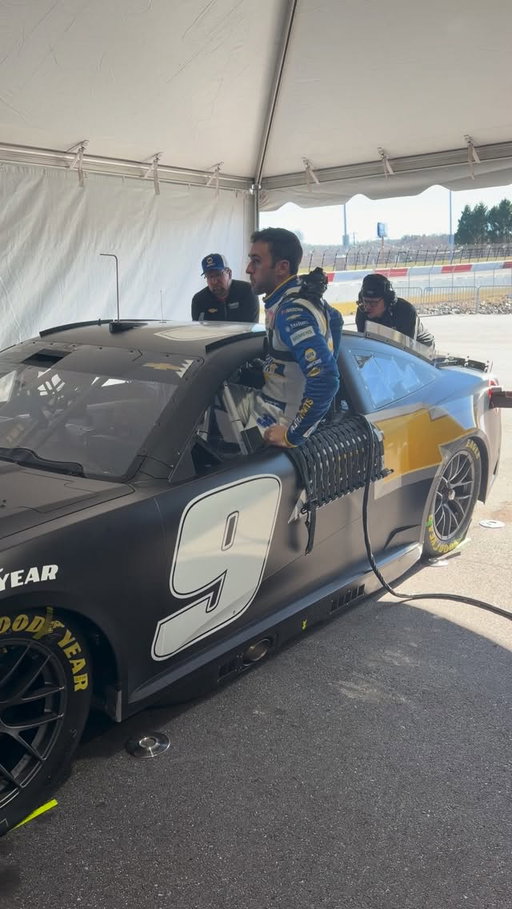 Chase takes his first laps of 2026 while testing at North Wilkesboro 👀