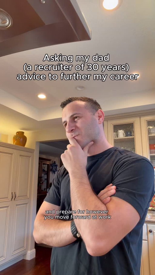 He’s been doing this longer than I’ve been alive, I better start scrolling my @linkedin #LinkedInPartner