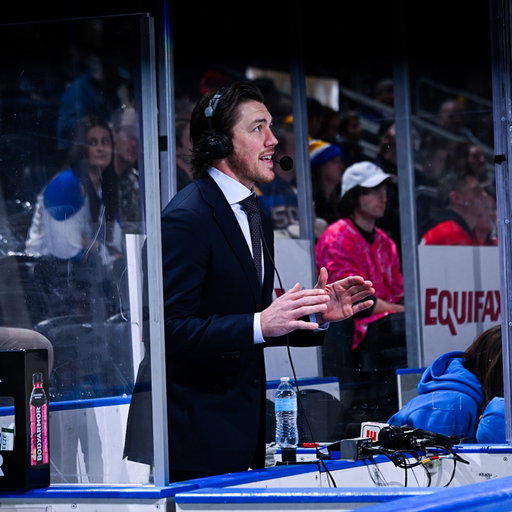 It was always fun watching @tjoshie7 work at @enterprise_cntr 

Good to know some things never change 💙