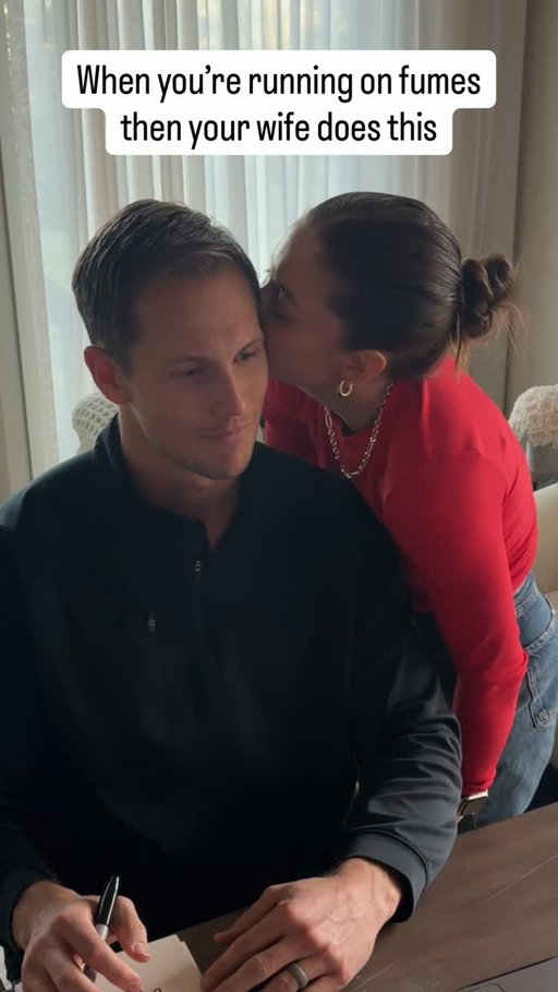 a little encouragement from @shawnjohnson goes a long way #wife #marriage #couples