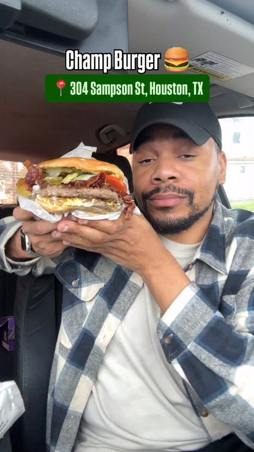 One of Houston’s staple Burger spots called @champ_burger_houston 🍔. Been awhile since I been here & burgers just as good as the last time I had it. They got different burger options & even a vegan option as well. 

Double Cheeseburger w/ Bacon & Jalapenos, Fries 🍟 
Orange Milkshake 🔥

#houstonfood #houstoneatz #houstonburger #burgers