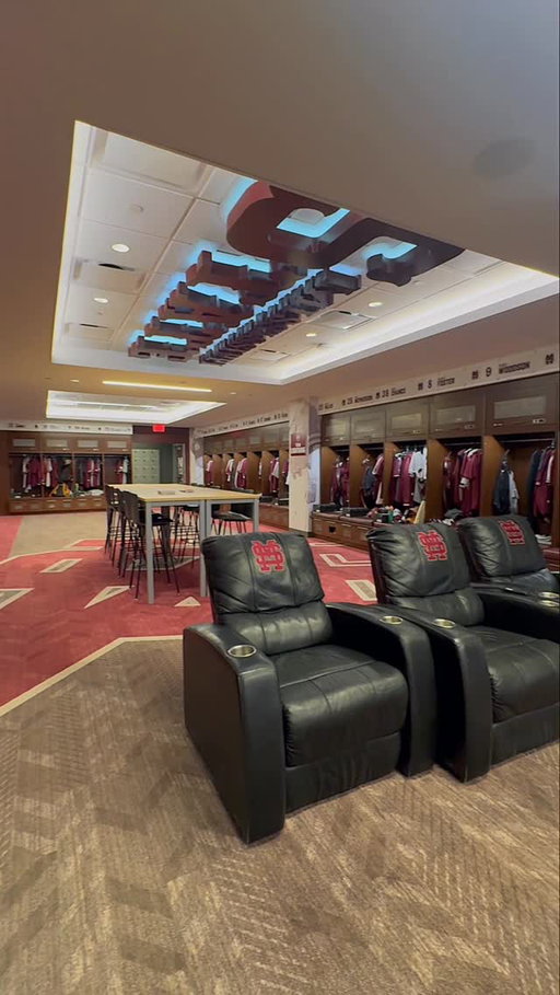 Inside MS State’s $68,000,000 Facilities 😳

#baseball #msstate #hailstate #d1baseball #mlb