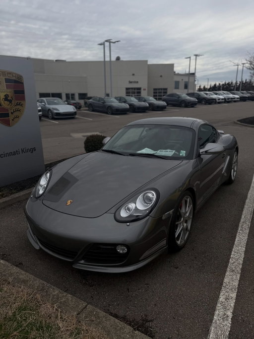 Not your every day 987 Cayman… This is the 987 Cayman R, only 1400 units were made of this car and it featured a 3.4 Liter flat 6 producing 330 horsepower which is more than its little brother, the Cayman S, while also being lighter by over 120 pounds! 

This specific example was equipped with a PDK from the factory making your shifts lightning fast. 

The 987 Cayman R shaved 4 seconds off of the 987 Cayman S’s 7:59 on the Nurburgring back in 2012 leaving it with a time of 7:55! This made the Cayman R one of the fastest compact sports cars of all time around the Nurburgring at the time!

💰$86,900

#caymanr #987 #cayman #porsche #porscheclub