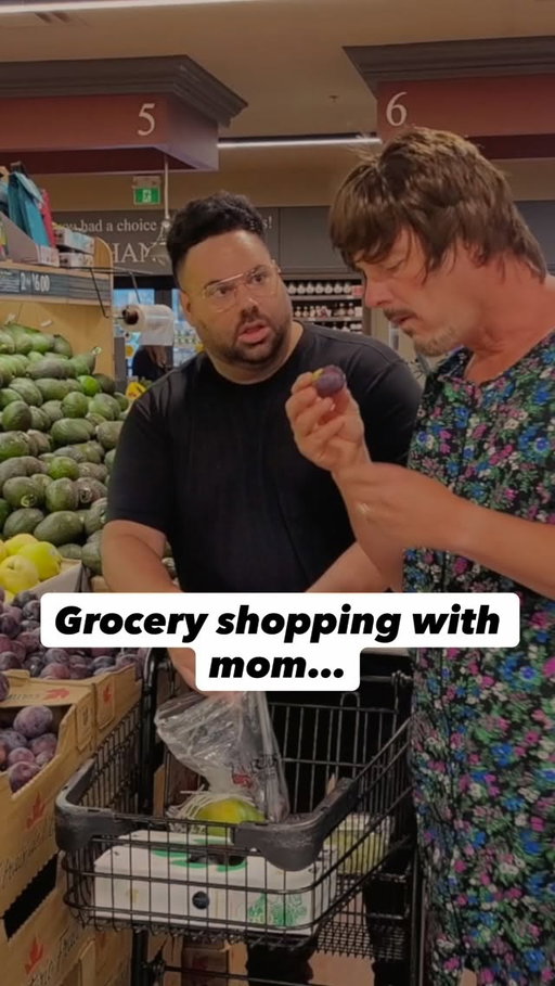 Grocery shopping with mom…
Share and follow for more 
@frankspadone @cosimotucci 

#comedy #sketch #ethnic #italian #funny