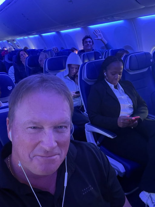 Here we go! Lotta open seats.