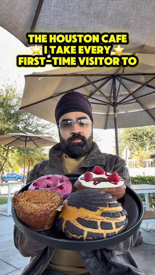 If someone’s visiting Houston, one café I’ll always take them to is Casaema. My buddy Nathaniel is in town from Singapore, and this felt like the perfect introduction to Houston at its best.

This Mexican-inspired bakery and café in the Heights has racked up the accolades—from a 2025 James Beard Best New Restaurant semifinalist nod, to a Michelin Bib Gourmand, to ranking #3 on the Houston Chronicle’s Top 100.

We started with their pan dulce (don’t skip the elote muffin), grabbed horchata drinks, then dove into lunch. First-timers need the suadero chilaquiles—comforting, meaty, and deeply flavorful. Yes, people will mention the prices, but this is high-quality food from some of the best in the business. Always a must-recommend.

📍CasaEma @casaemahtx 
5307 N Main St Suite 100, Houston, TX 77009

#houstonfood #mexicanfood #pandulce