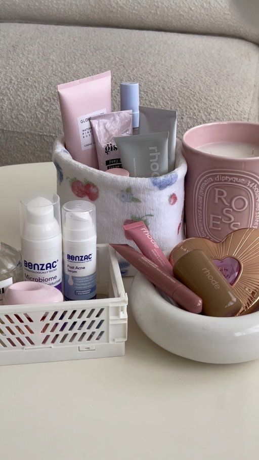 Benzac textures you'll want in your skincare routine 🎀✨​

🛒​ Shop now at: 
@amazonaustralia
@bloomsthechemist
@chemistwarehouseaus
@pharmacy4less
@pricelineau
@terrywhitechemmart

#BenzacAU #skincare #Skincareessentials