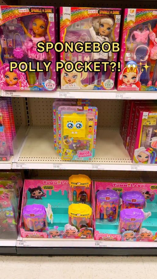 OMG A SPONGBOB POLLY POCKET?! 😭💗💗💗
WHERE WERE YOU WHEN I WAS 7 ?!?! STILL I HAD TO GET IT!! IT’S SO CUTE 🙂‍↕️💞

#cutecore #spongebob #pollypocket #girlygirl #trinkets