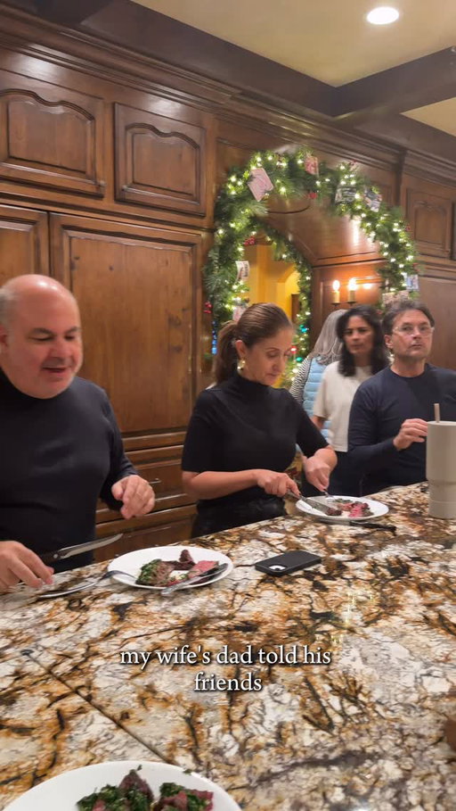 My rent depends on this dinner going well

@talocreations 

If you want my beef tallow comment TALO 

Comment SAUCE and i'll send you the chimichurri recipe.

Comment SALAD for the Tequila Caesar Salad recipe