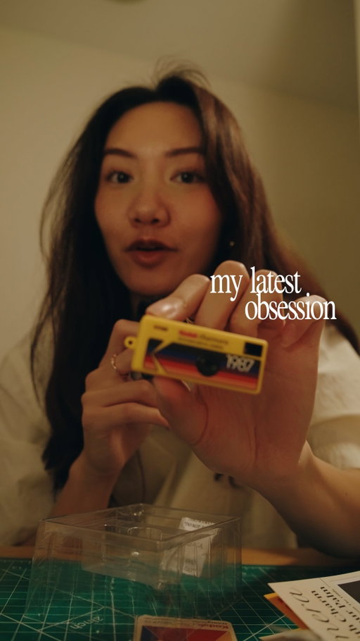 convinced this is the labubu for camera nerds 

not sponsored, just love my kodak charmera sm 🙂‍↕️

@kodak @kodakfilm.reto #digicam #blindbox