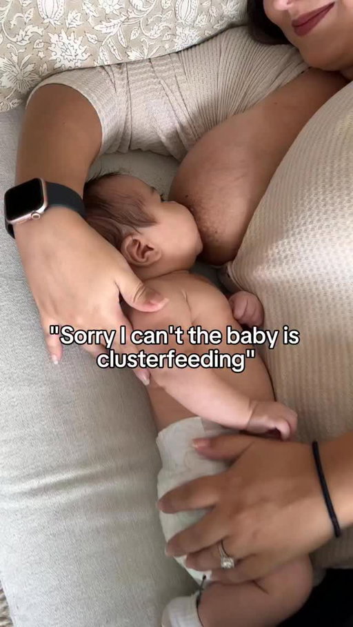 The most inconvenient, convenient excuse.

If you’re in a clusterfeeding phase, take a deep breath: this is normal infant behavior and not an automatic red flag for low supply.

Cluster feeding = periods where baby wants lots of short, frequent feeds (often in the evenings or around growth spurts at 2–3 weeks, 6 weeks, 3 months, 6 months). 

It’s how your baby:
Boosts your milk production (more nursing = more milk made)
Packs in extra calories for a growth spurt
Regulates their nervous system with comfort, warmth, and connection
Cluster feeding can feel never ending but these marathon feeds are usually a sign that your baby and your body are doing exactly what they’re supposed to.

#breastfeedingmom #newmom #breastfedbaby