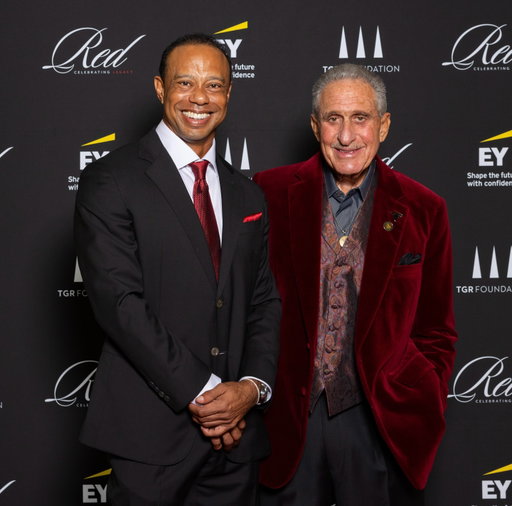 I’m excited to partner with my friend Arthur Blank and the Arthur M. Blank Family Foundation to bring a TGR Learning Lab to Atlanta. Together, we’ll build on my @tgrfound’s impact over the last 30 years and provide more students in Atlanta with opportunities to learn, grow, and chase after their dreams.