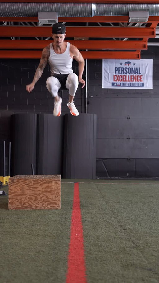 Lateral Strength, Speed, & Explosiveness

✅ I don’t just train for looks, I train for movement. Because life doesn’t happen in a straight line. Lateral work builds coordination, control, and real-world performance. Everyday athletes need this just as much as the pros! 

🫵🏽 Ready to train like this? DM “HPLS” to join my 1program.

#TrainForLife #MoveWithPurpose #EverydayAthlete #BuiltByBB #HighPerformanceTraining