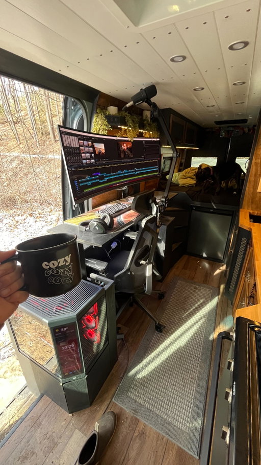 My gaming camper van is COZY.