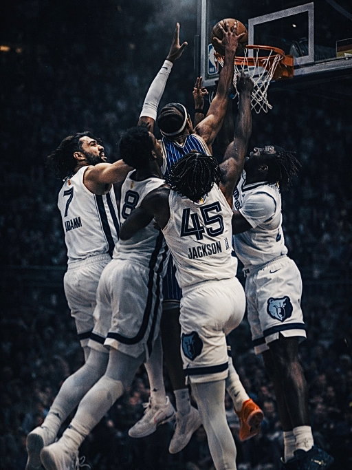 Tell em that I’m coming. Just meet me at the rim.

.
.
.
:
:
.
#nba #dunk #basketball #orlando #photo