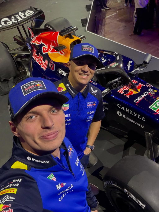 F1 2026 💙

The next chapter starts here ✍️

#F1 #RedBullRacing