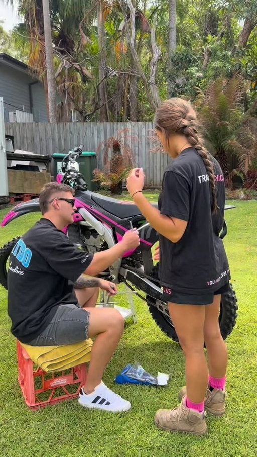 Teaching mini me to service her bike 
And some unnecessary tugging 🛵