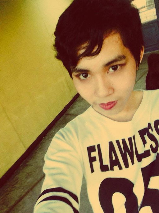 Pa pic naman sa iphone mo bhie tas pa log in na din ako upload ko lang as profile pic. Edi wag :*
