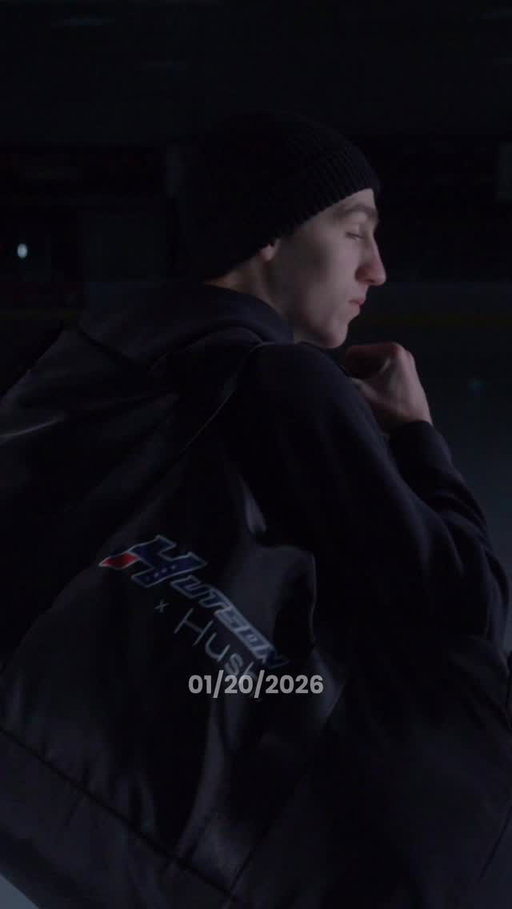 Something cold is coming.

01/20/2026.

#hush #lanehutson #hockeybag #newproductalert #comingsoon #coolingbedding