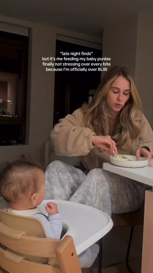 am I the only one who got convinced by the internet that my 7 month old should be eating a piece of chicken on her own