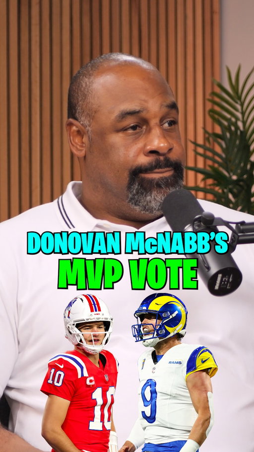 Who should WIN the MVP? 🤔 @super_5ive 

#newenglandpatriots #patriotsnation #larams #drakemaye #nflmvp