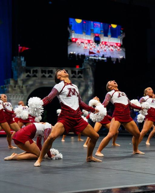 What’s frozen in snow… 🧊 

#Dance #Nationals #UDA #Minnesota
