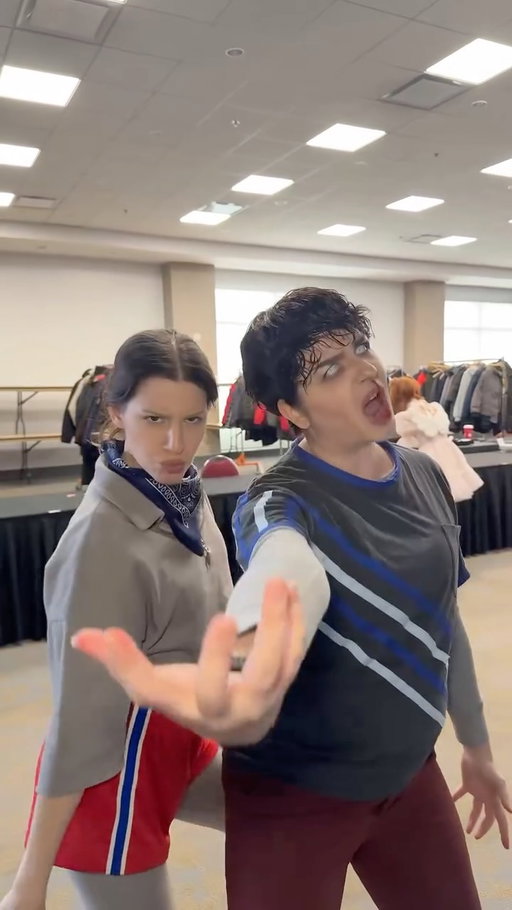 Demos in the trap 🧇 #strangerthings #elevenstrangerthings #milliebobbybrown #noahschnapp #strangerthingsfan