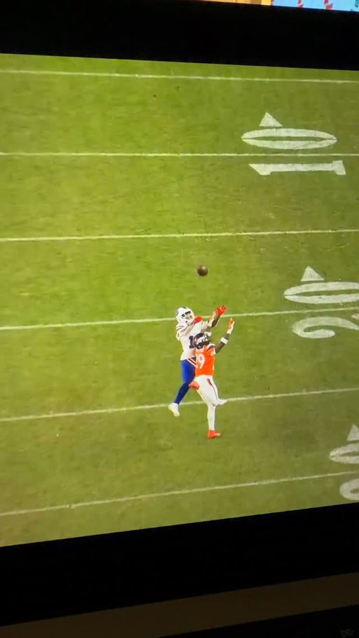 The NFL is RIGGED! It has to be! 😡

This was a first down! Cooks game down with the ball and was down and then ball came out! 1st down Bills! 

I won’t even get into the unreasonable flags against Buffalo when the Broncos came down the other way! Wow!

Unbelievable! 

#nflnews #bills #billsmafia #nflfootball