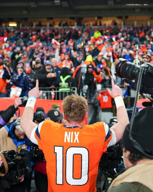 HC Sean Payton announced that QB Bo Nix fractured a bone in his ankle on the second-to-last play of the game and will miss the rest of the season.

We got your back, 🔟. 🧡
