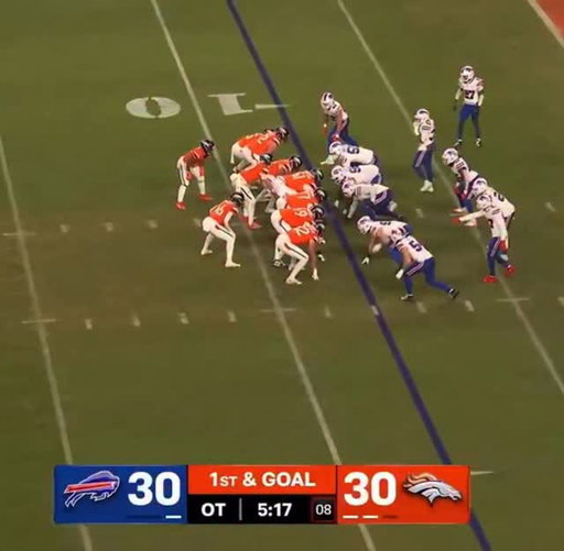 Follow @_mlfootball for all things #NFL 👆 

🚨🚨BREAKING NEWS🚨🚨

VIDEO FOOTAGE OF THE PLAY WHERE #BRONCOS QB BO NIX SUFFERED A SEASON-ENDING BROKEN ANKLE INJURY.

😳😳😳

This was the second-last play of the game where Nix kneeled the ball down and set up the game-winning field goal.